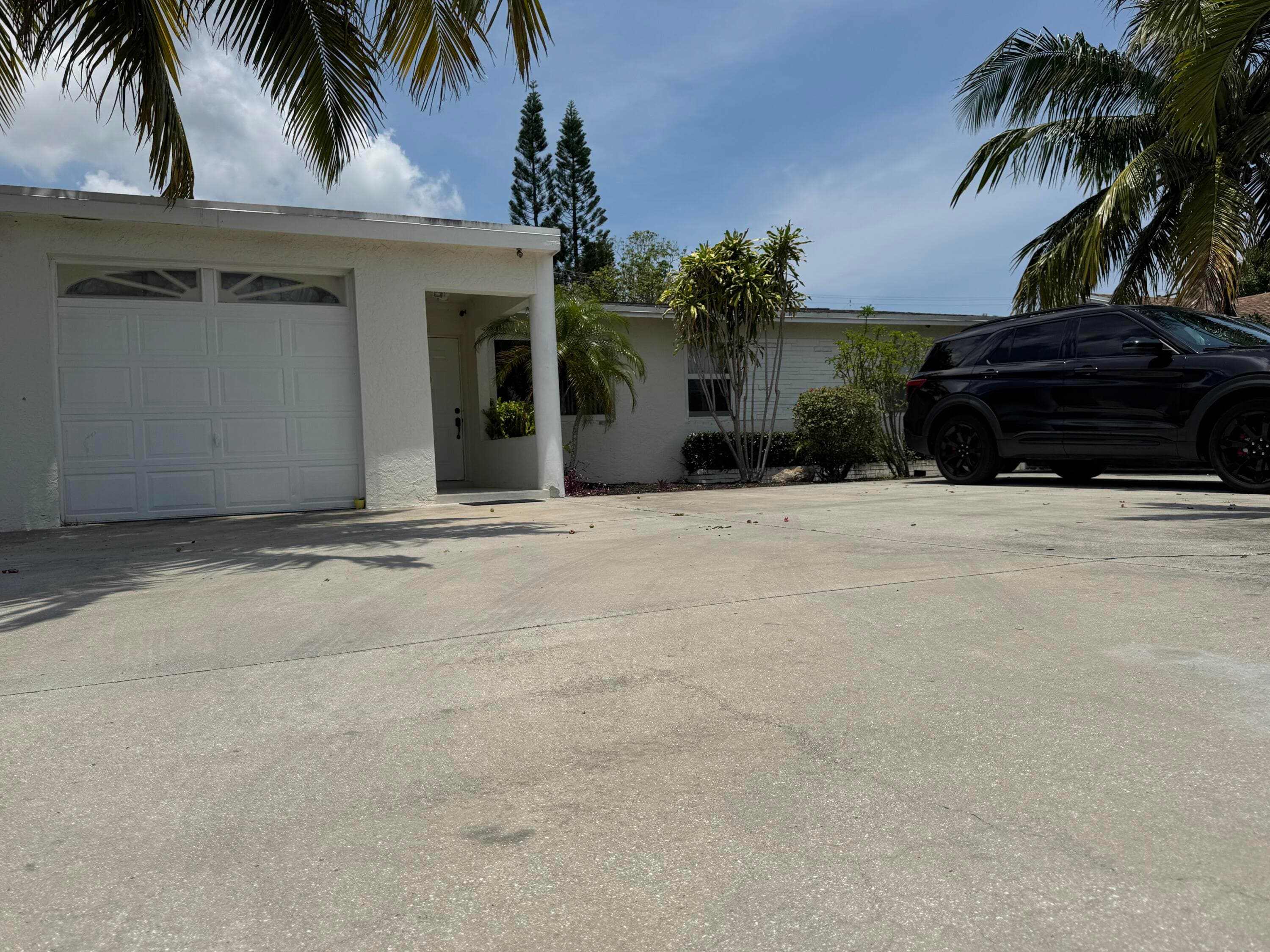 4607 Sutton Terrace S, West Palm Beach, FL 33415 — photo 1 of 1