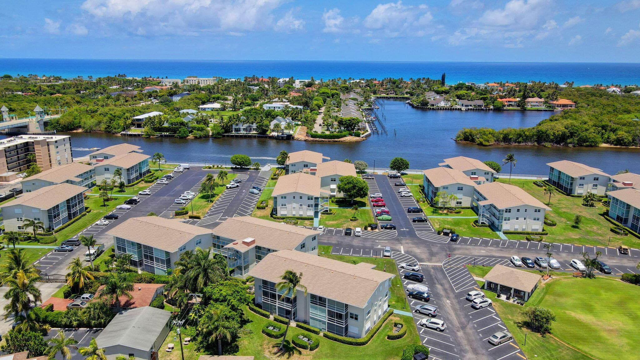 210 Horizons E 103, Boynton Beach, FL 33435 — photo 7 of 45