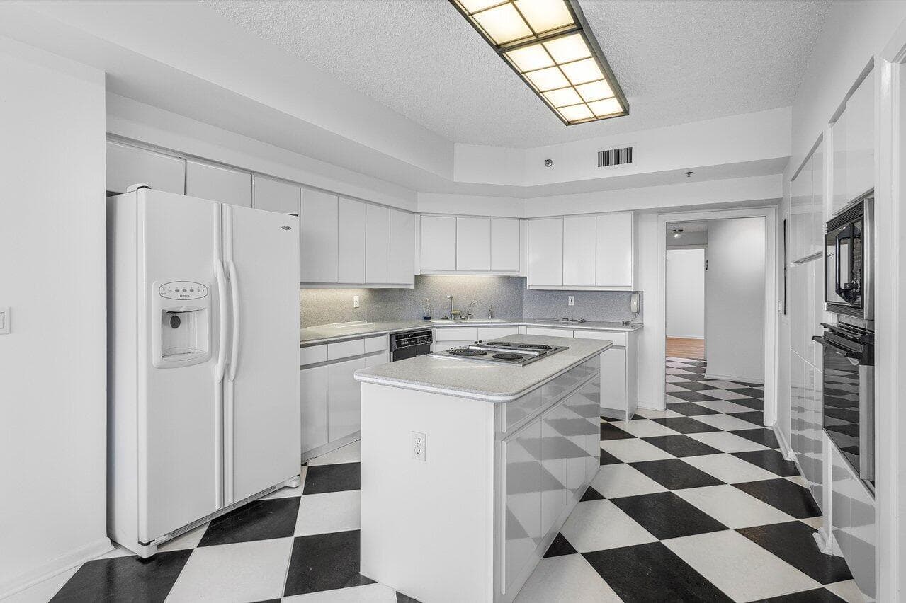 7351 Promenade Drive F702, Boca Raton, FL 33433 — photo 10 of 34