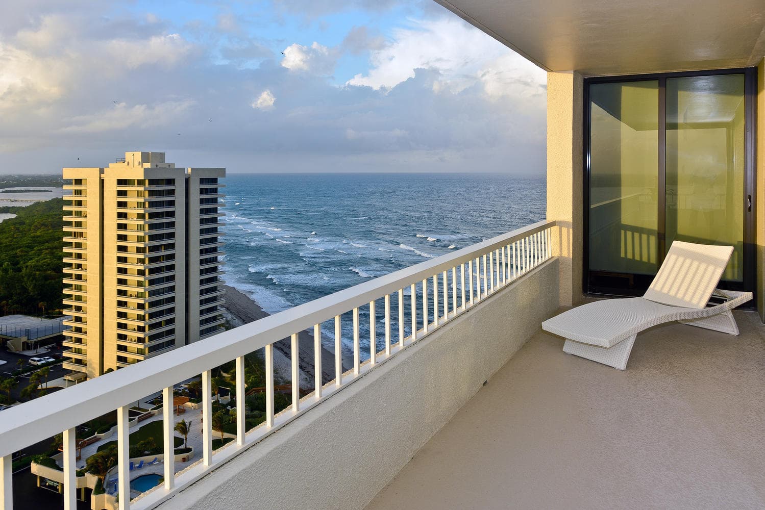 5510 N Ocean Drive 21-D, Singer Island, FL 33404 — photo 25 of 48