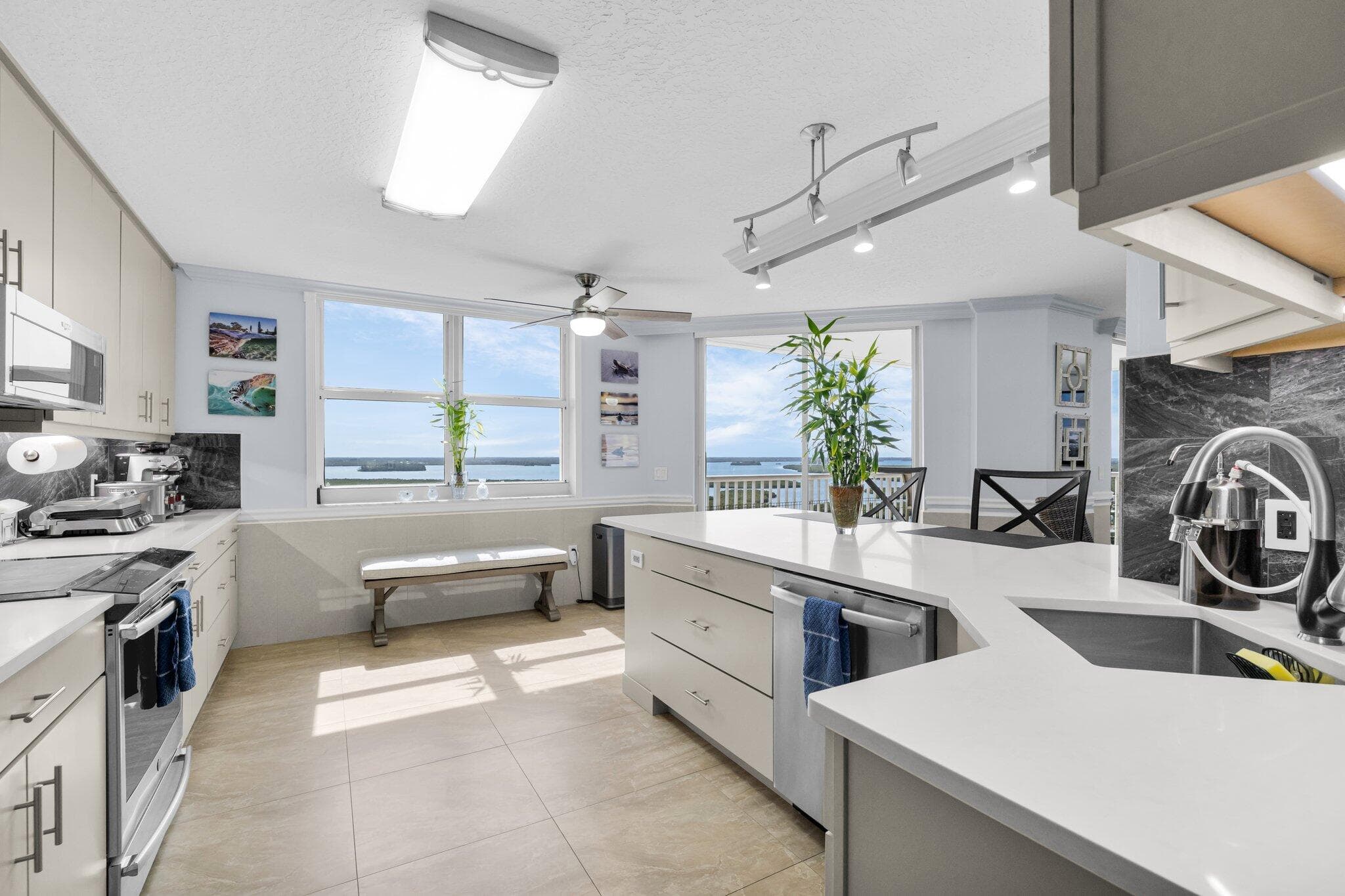 5049 N Highway A1a 1905, Hutchinson Island, FL 34949 — photo 6 of 57
