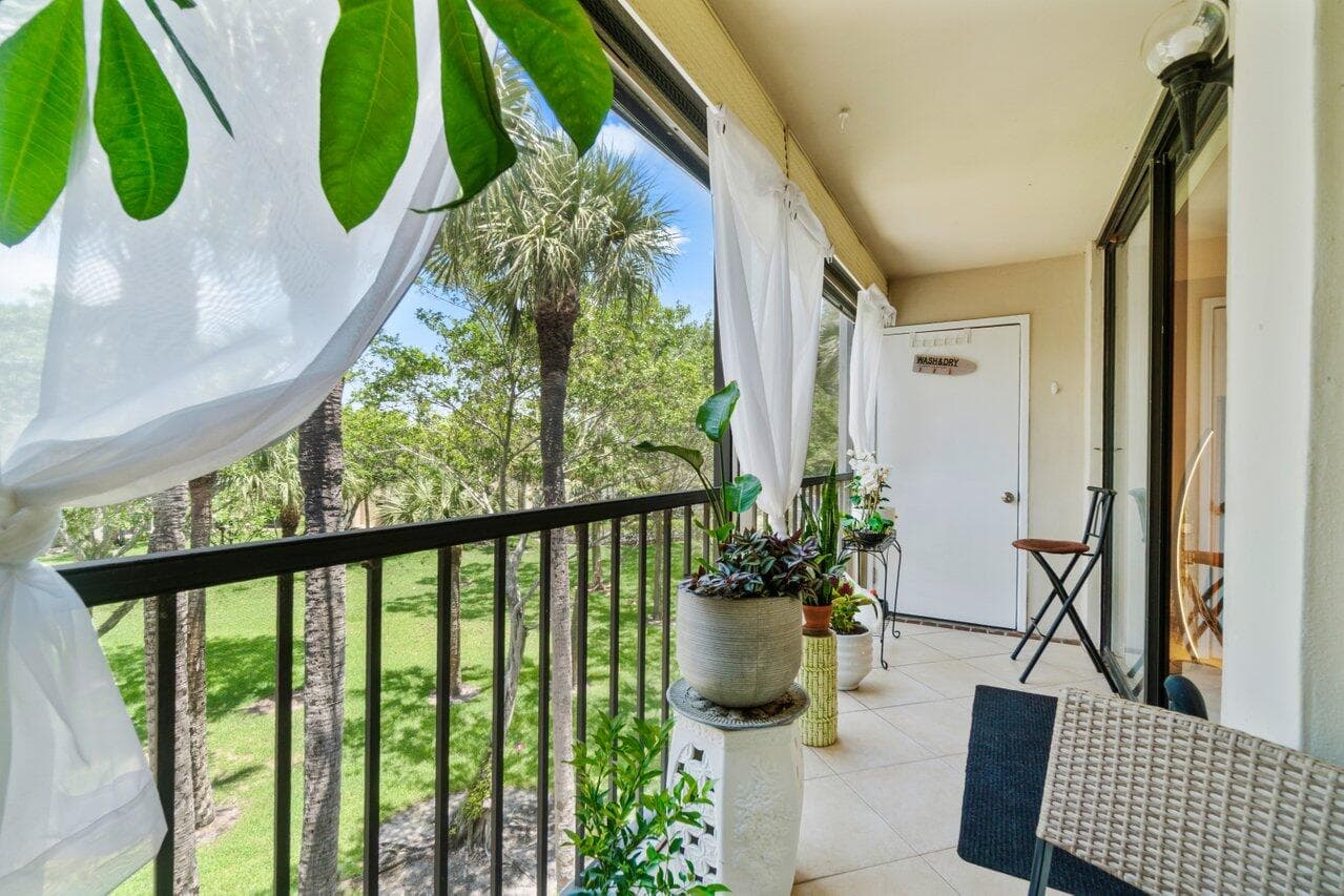 5100 Las Verdes Circle 316, Delray Beach, FL 33484 — photo 15 of 24