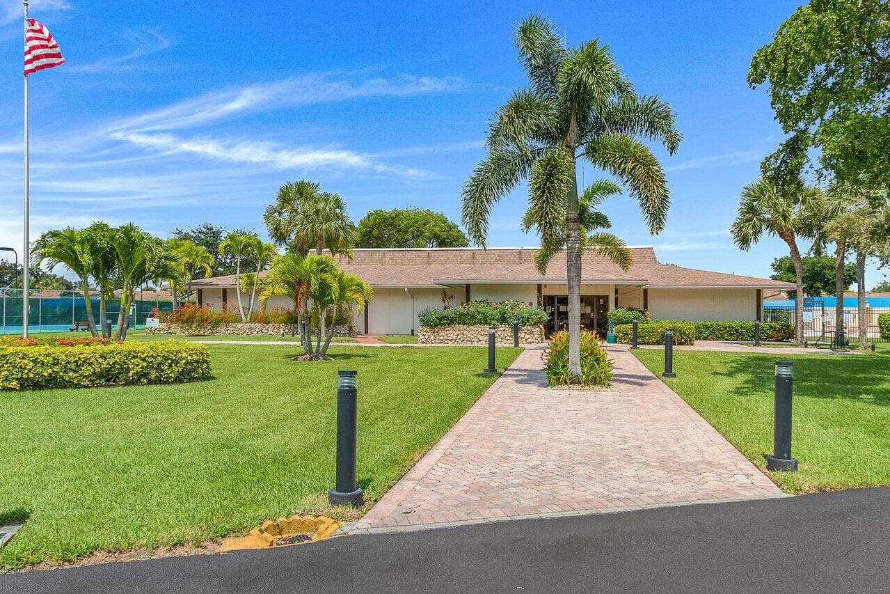 5100 Las Verdes Circle 316, Delray Beach, FL 33484 — photo 23 of 24