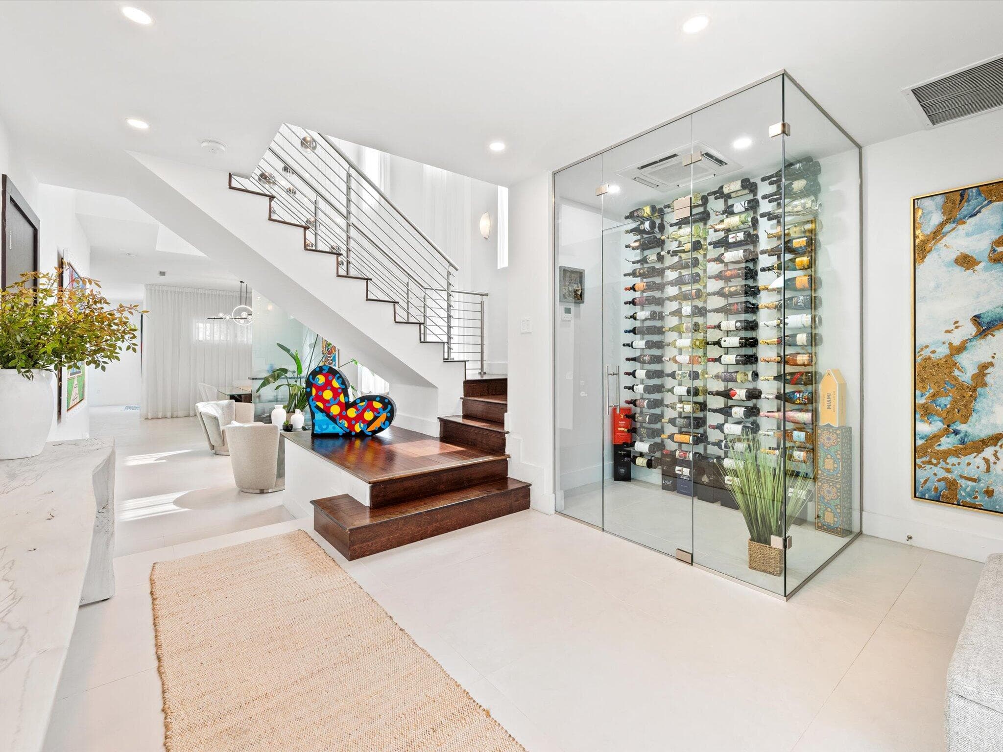 8405 NW 34th Drive, Doral, FL 33122 — photo 3 of 42