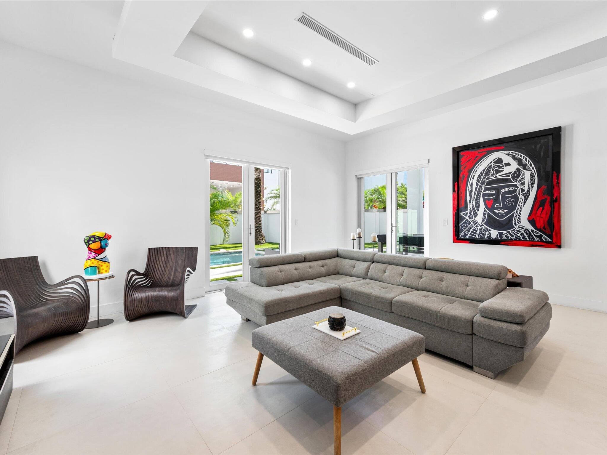8405 NW 34th Drive, Doral, FL 33122 — photo 14 of 42