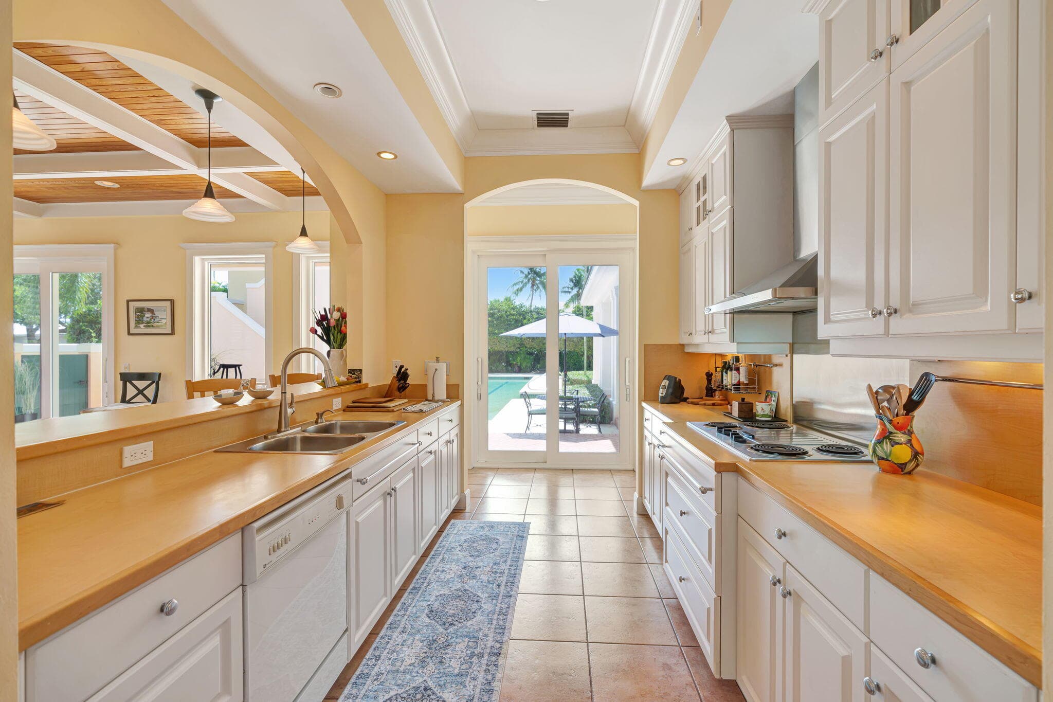 2940 Marys Way, Palm Beach Gardens, FL 33410 — photo 7 of 80