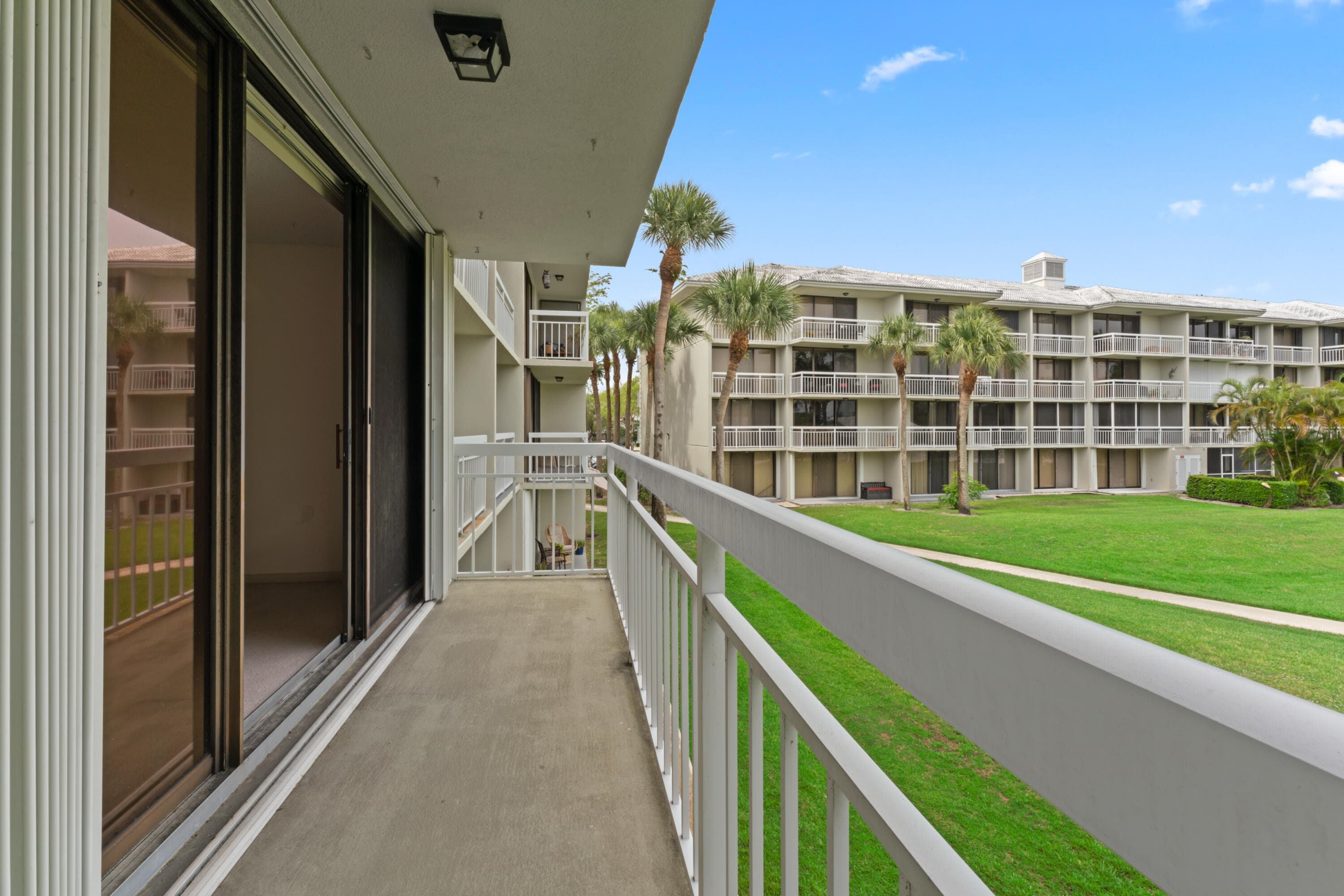 2621 Village Boulevard 203, West Palm Beach, FL 33409 — photo 21 of 28
