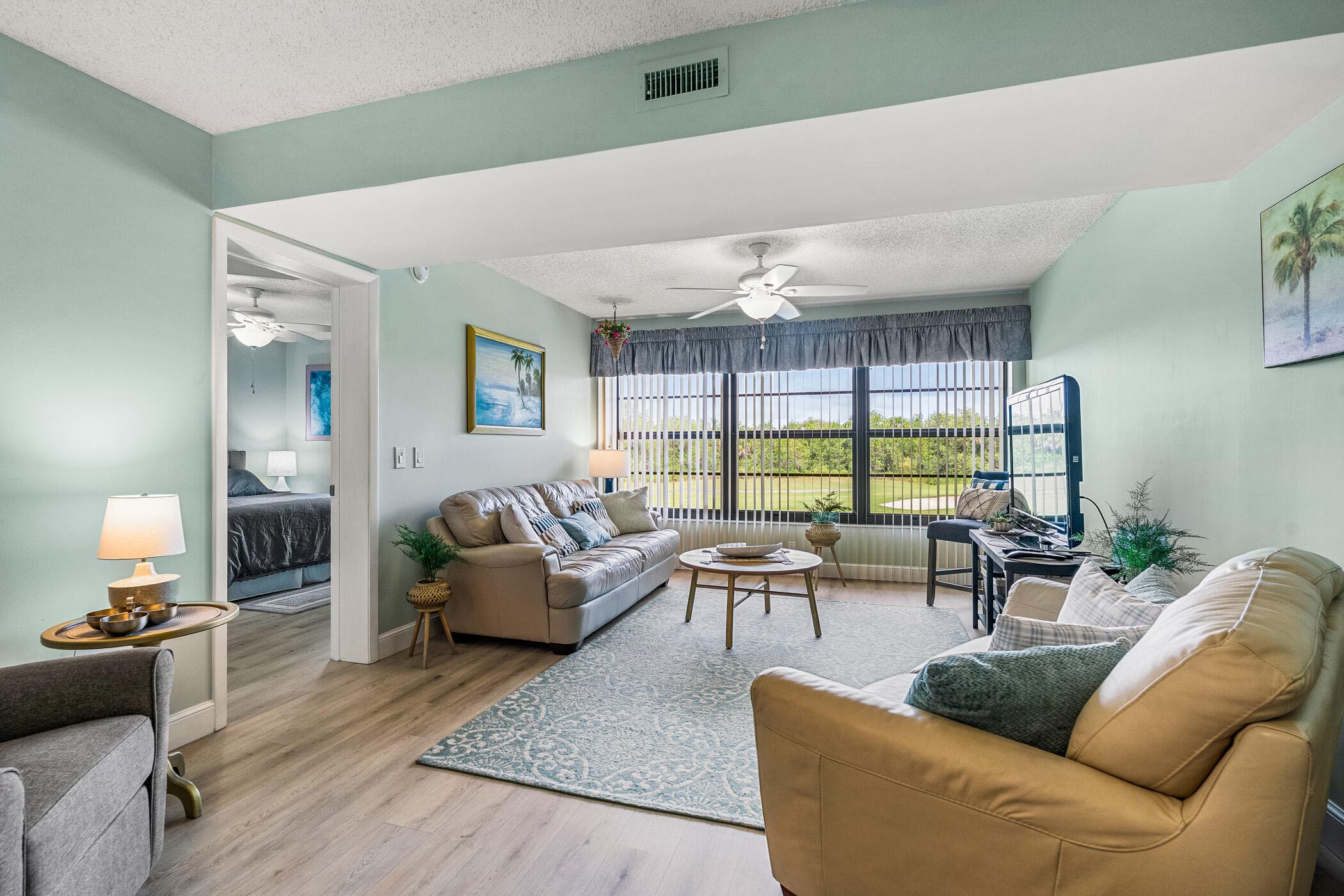 28 Plantation Drive 204, Vero Beach, FL 32966 — photo 4 of 59