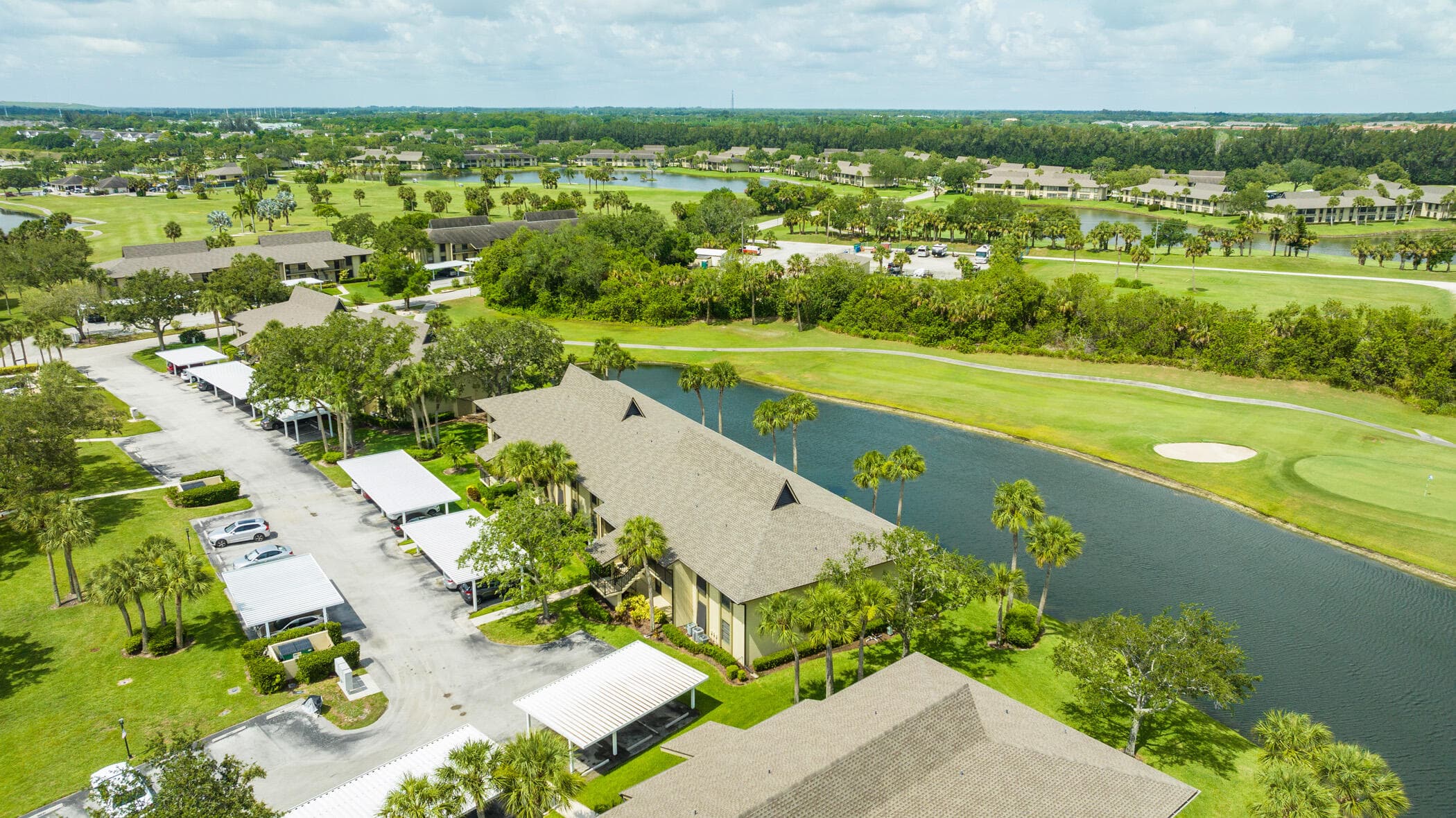 28 Plantation Drive 204, Vero Beach, FL 32966 — photo 39 of 59