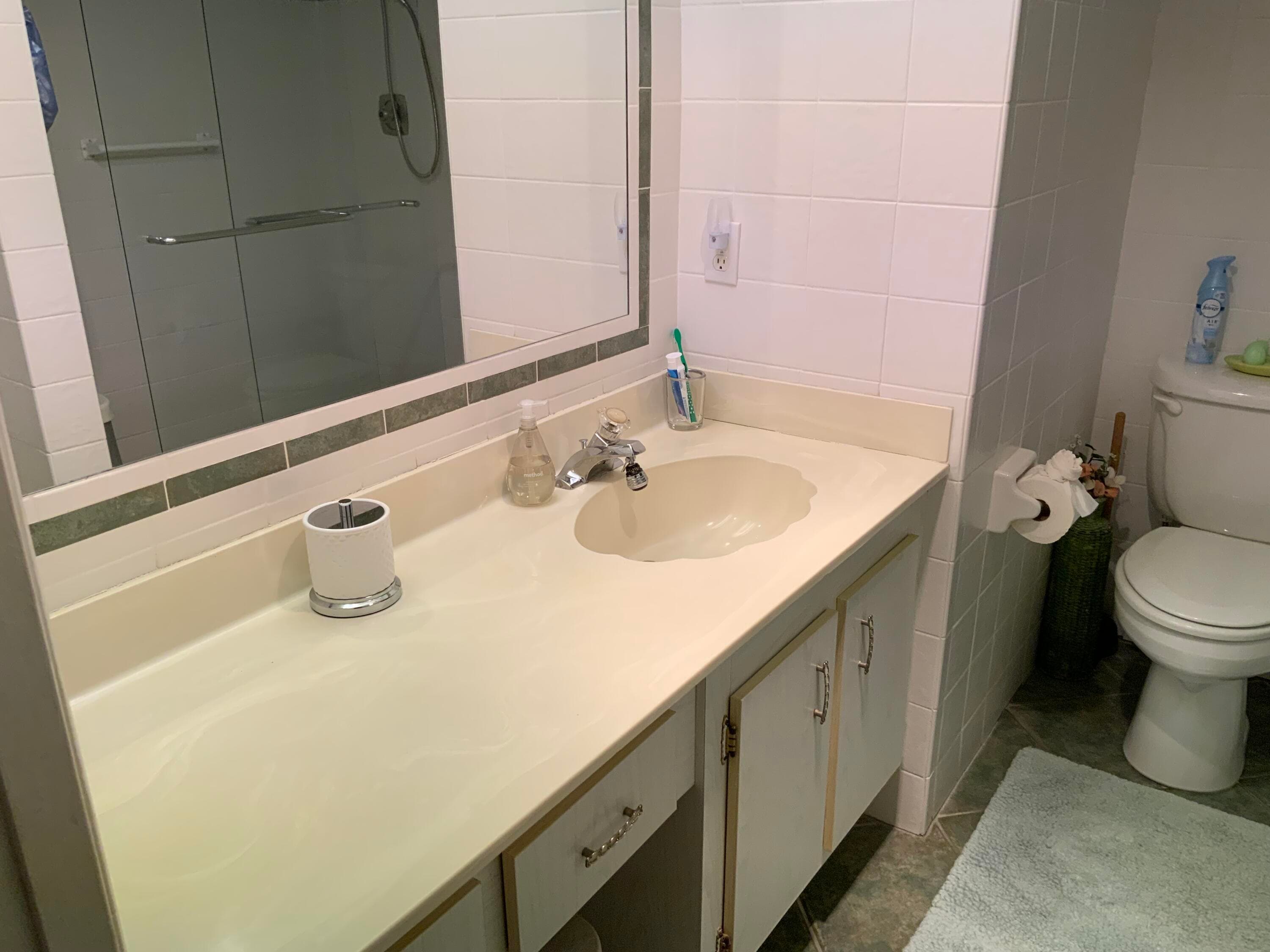2050 Hythe C, Boca Raton, FL 33434 — photo 11 of 20