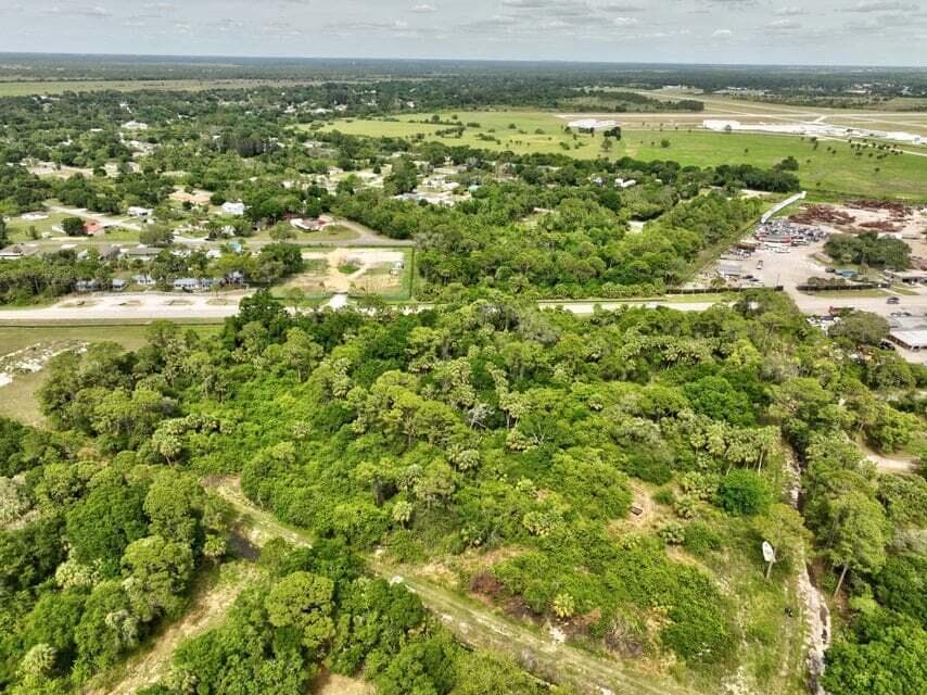 2357 NW 32 Drive, Okeechobee, FL 34972 — photo 5 of 12