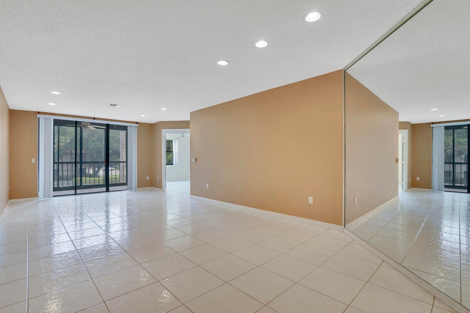 5155 Europa Drive I, Boynton Beach, FL 33437 — photo 5 of 30