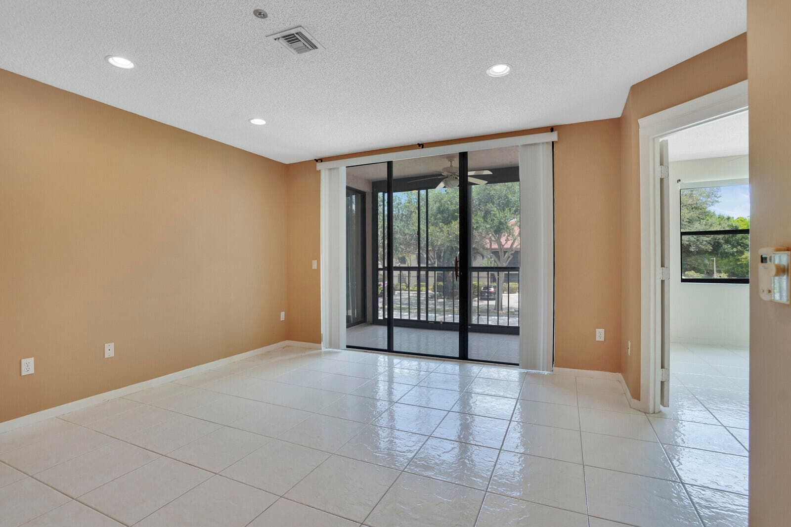5155 Europa Drive I, Boynton Beach, FL 33437 — photo 11 of 30