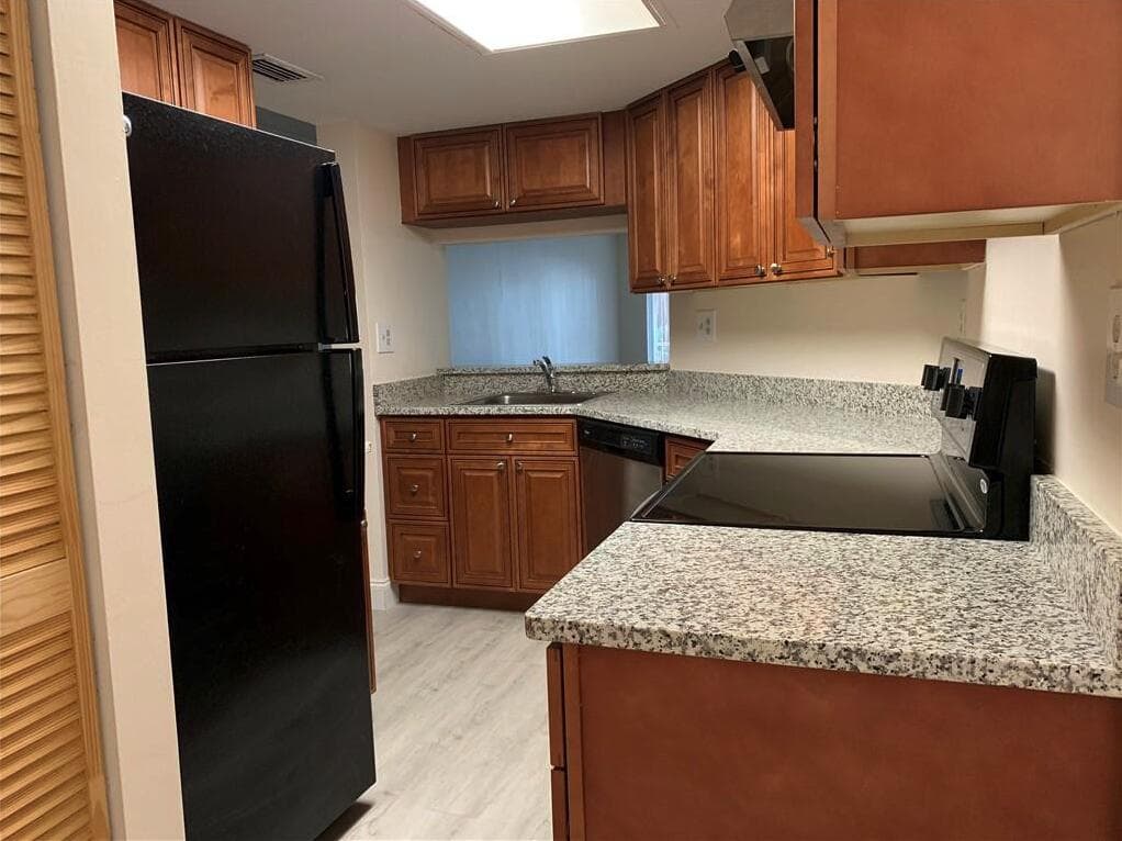 2815 N Course Drive 104, Pompano Beach, FL 33069 — photo 6 of 22
