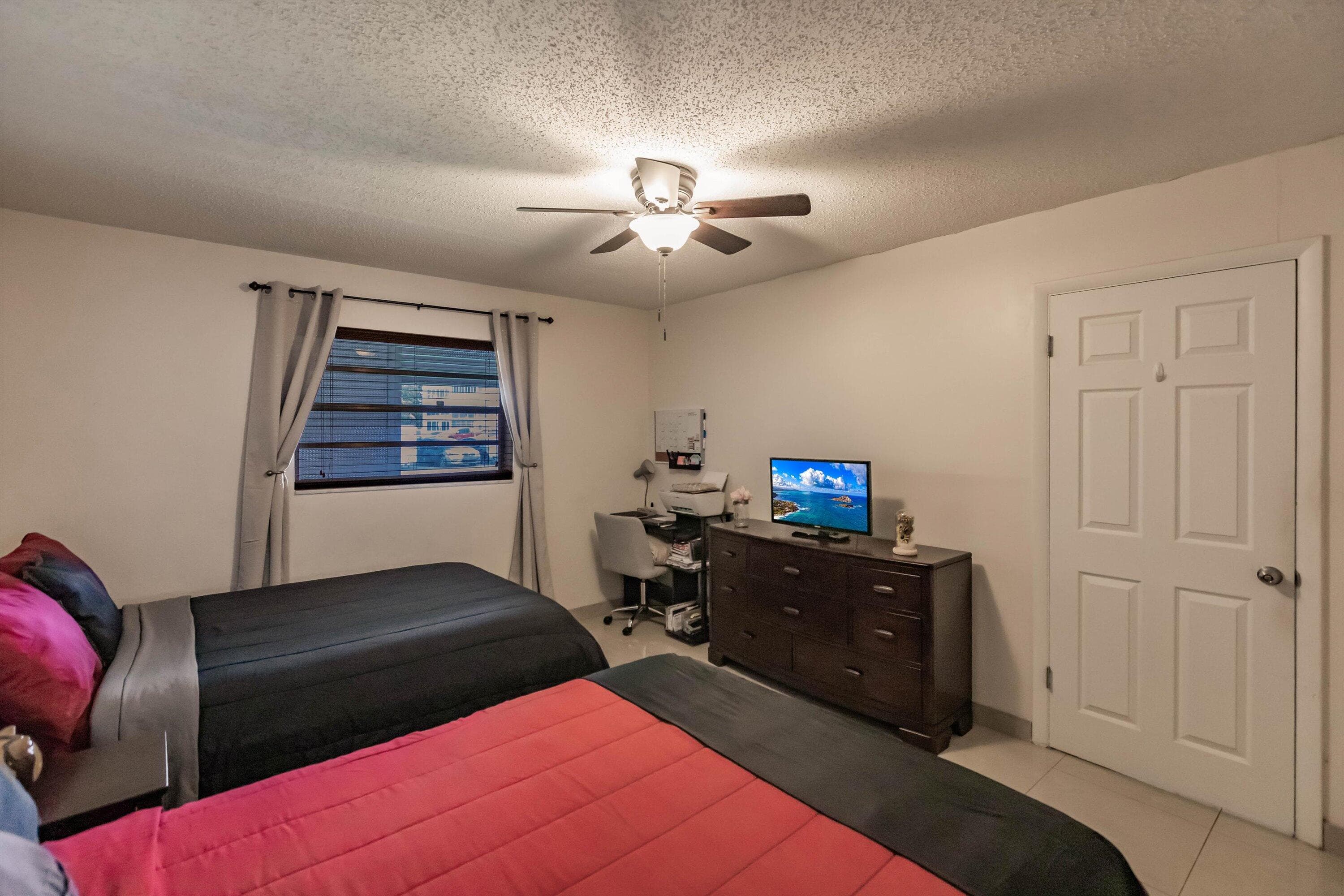 4270 NW 40th Street 105, Lauderdale Lakes, FL 33319 — photo 9 of 23