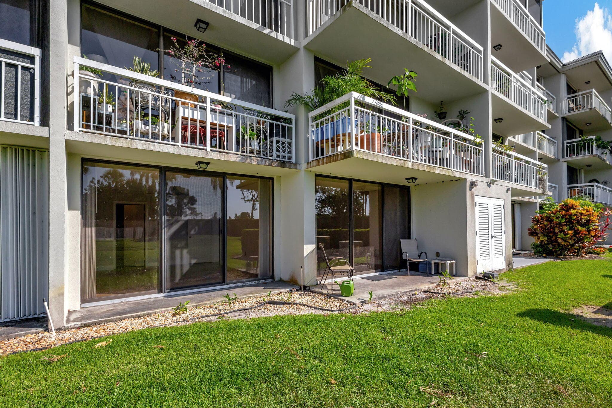 2741 Village Boulevard 104, West Palm Beach, FL 33409 — photo 13 of 37