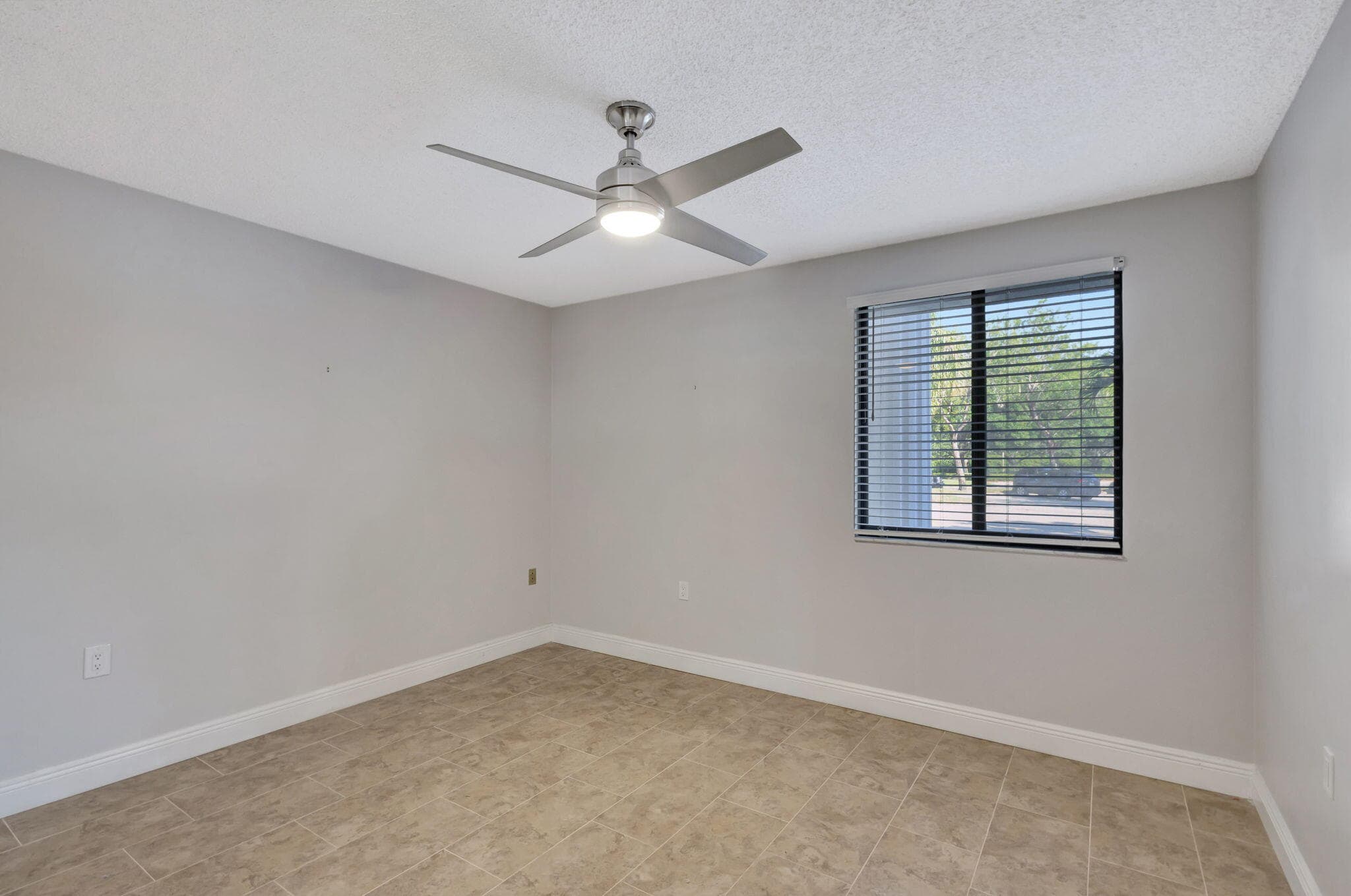 2741 Village Boulevard 104, West Palm Beach, FL 33409 — photo 18 of 37