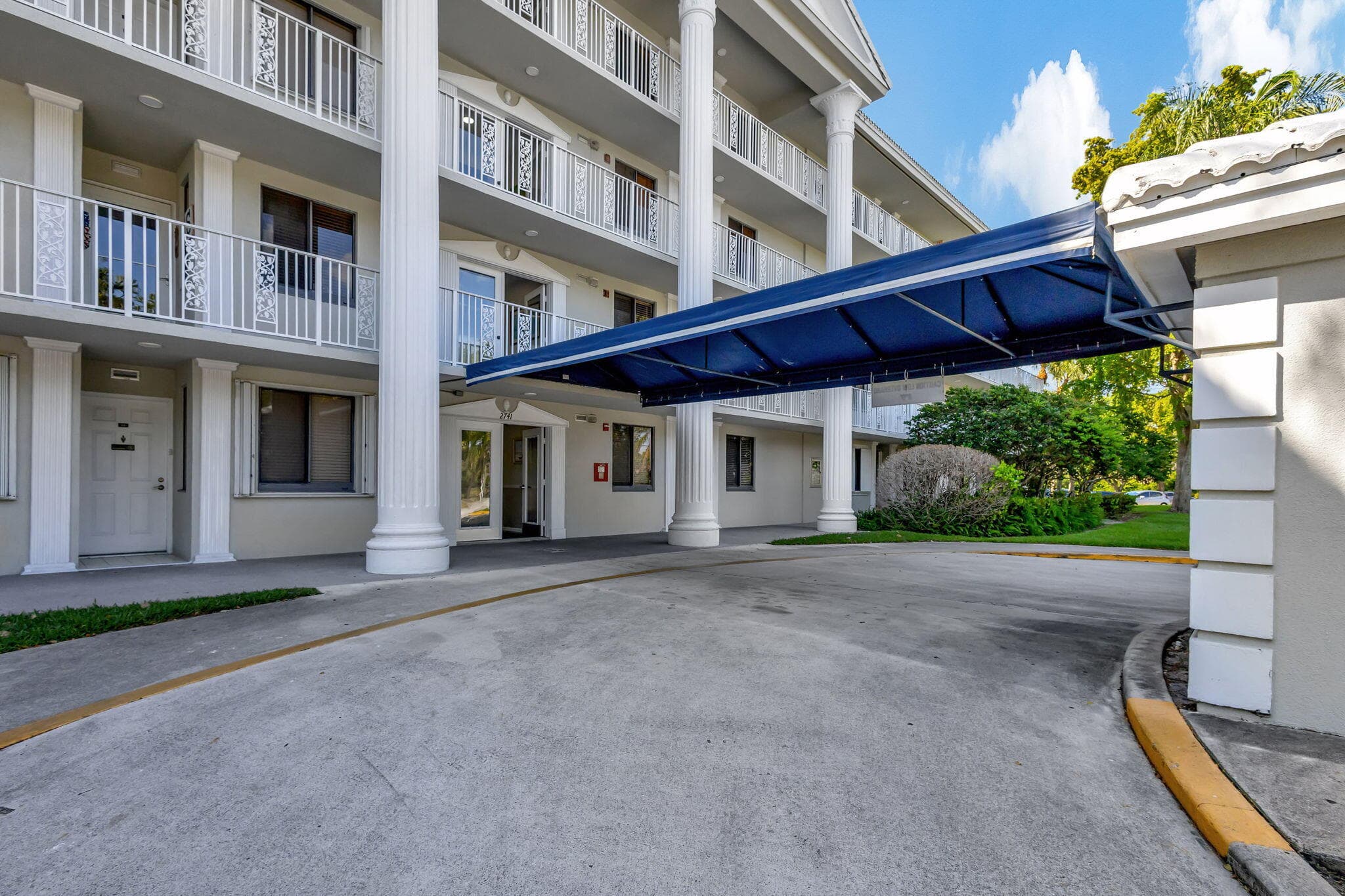 2741 Village Boulevard 104, West Palm Beach, FL 33409 — photo 34 of 37
