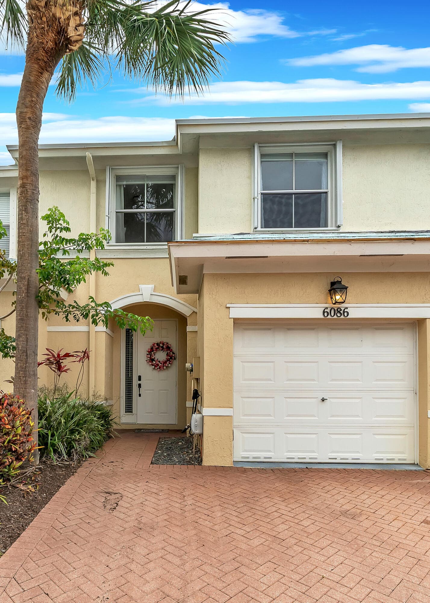 6086 Seminole Gardens Circle, Riviera Beach, FL 33418 — photo 2 of 55