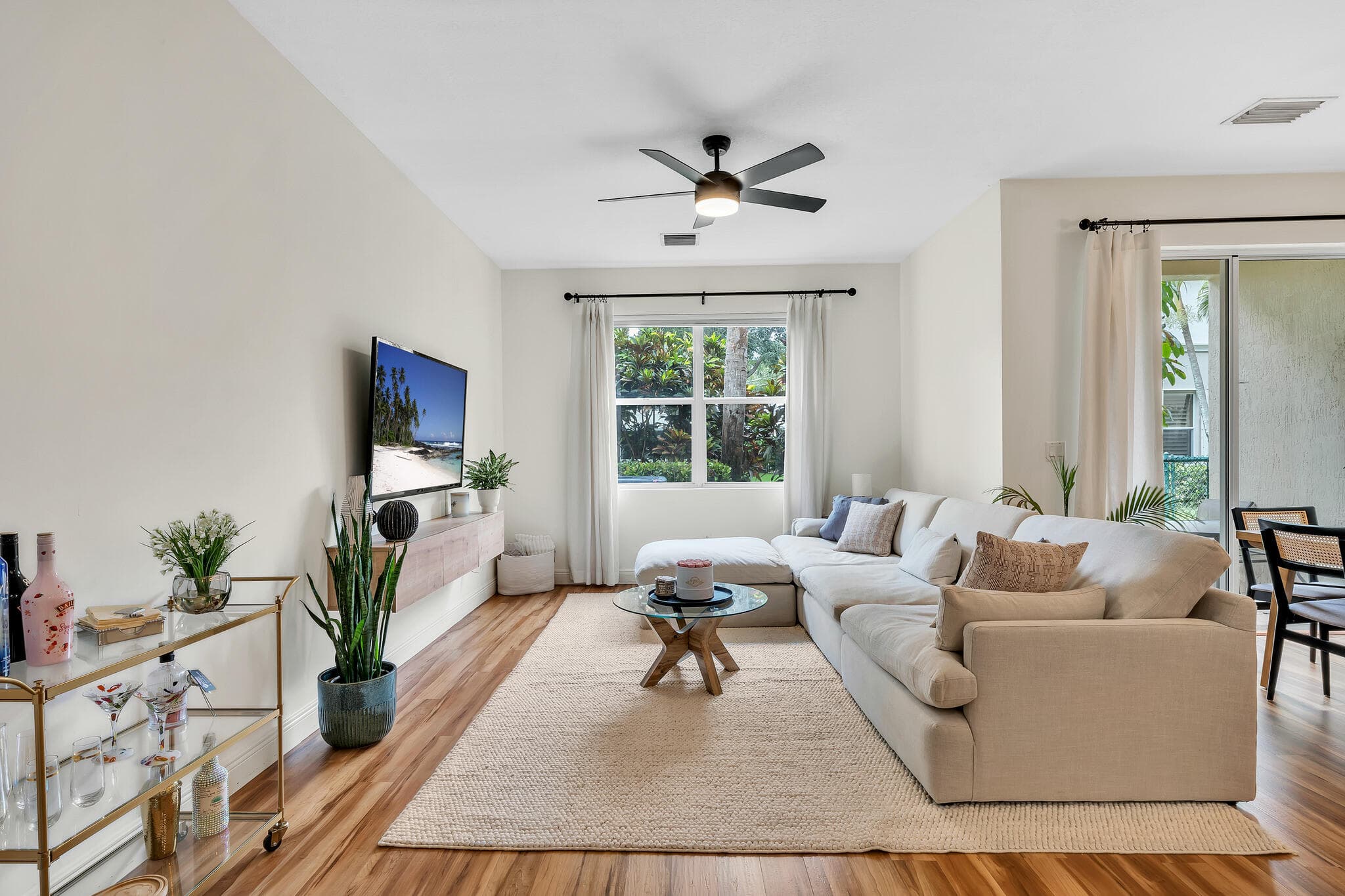 6086 Seminole Gardens Circle, Riviera Beach, FL 33418 — photo 5 of 55