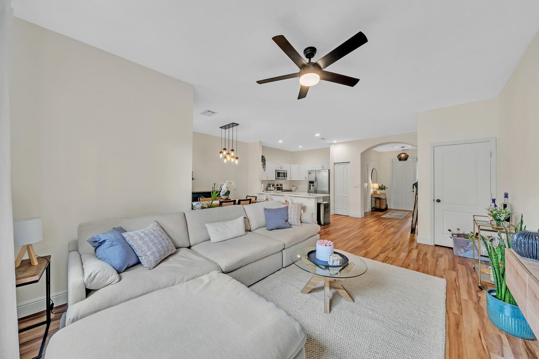 6086 Seminole Gardens Circle, Riviera Beach, FL 33418 — photo 8 of 55