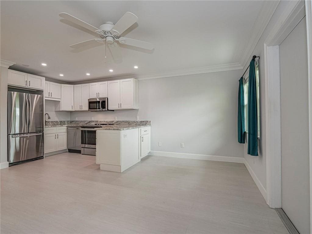 97 Spring Lake Drive 104, Vero Beach, FL 32962 — photo 8 of 36