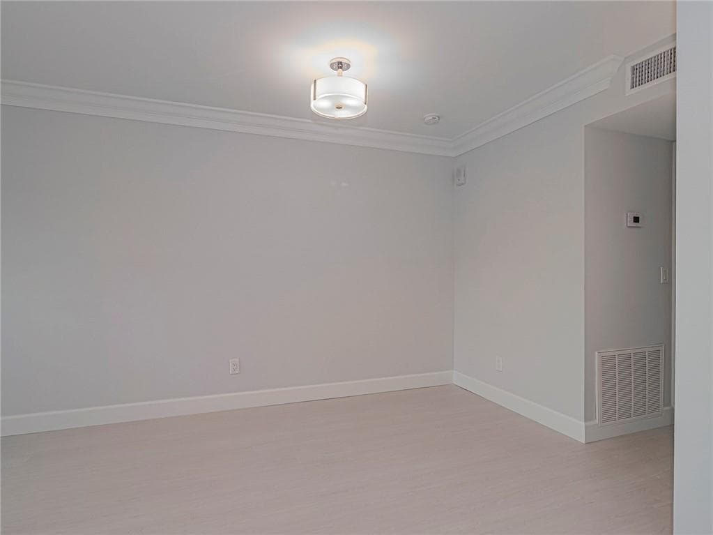97 Spring Lake Drive 104, Vero Beach, FL 32962 — photo 17 of 36