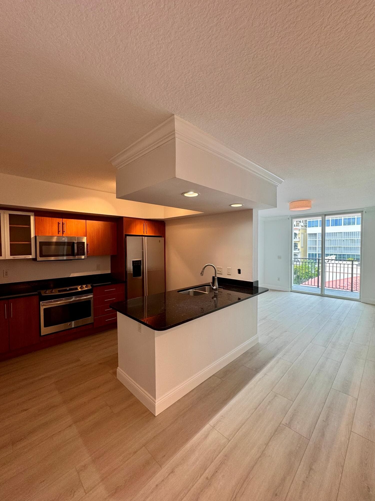 600 S Dixie Highway 533, West Palm Beach, FL 33401 — photo 1 of 29