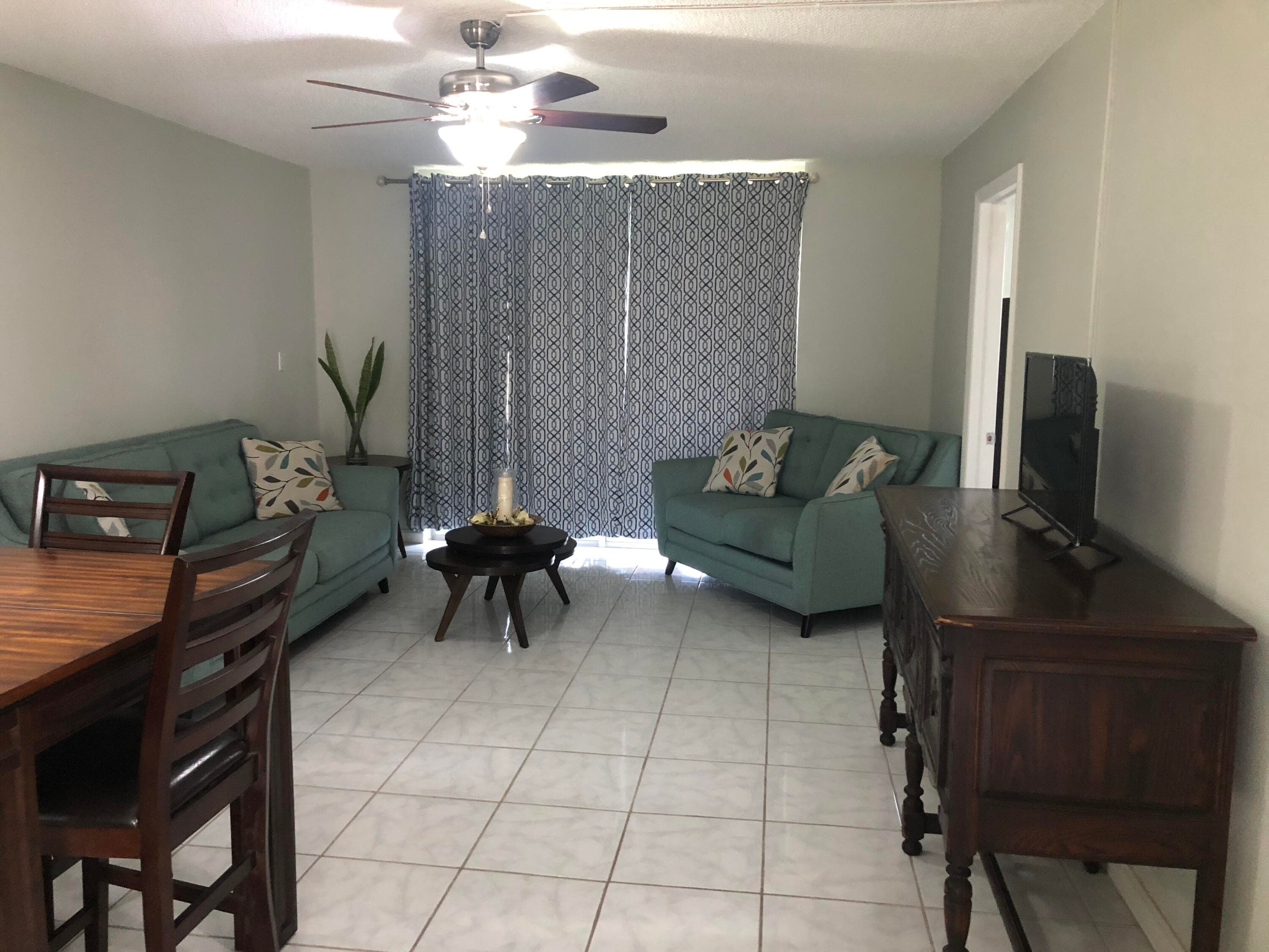 8051 Sunrise Lakes Drive N 202, Sunrise, FL 33322 — photo 4 of 40