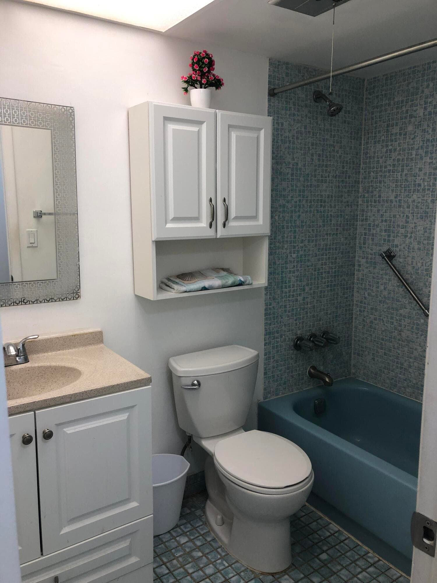 8051 Sunrise Lakes Drive N 202, Sunrise, FL 33322 — photo 19 of 40