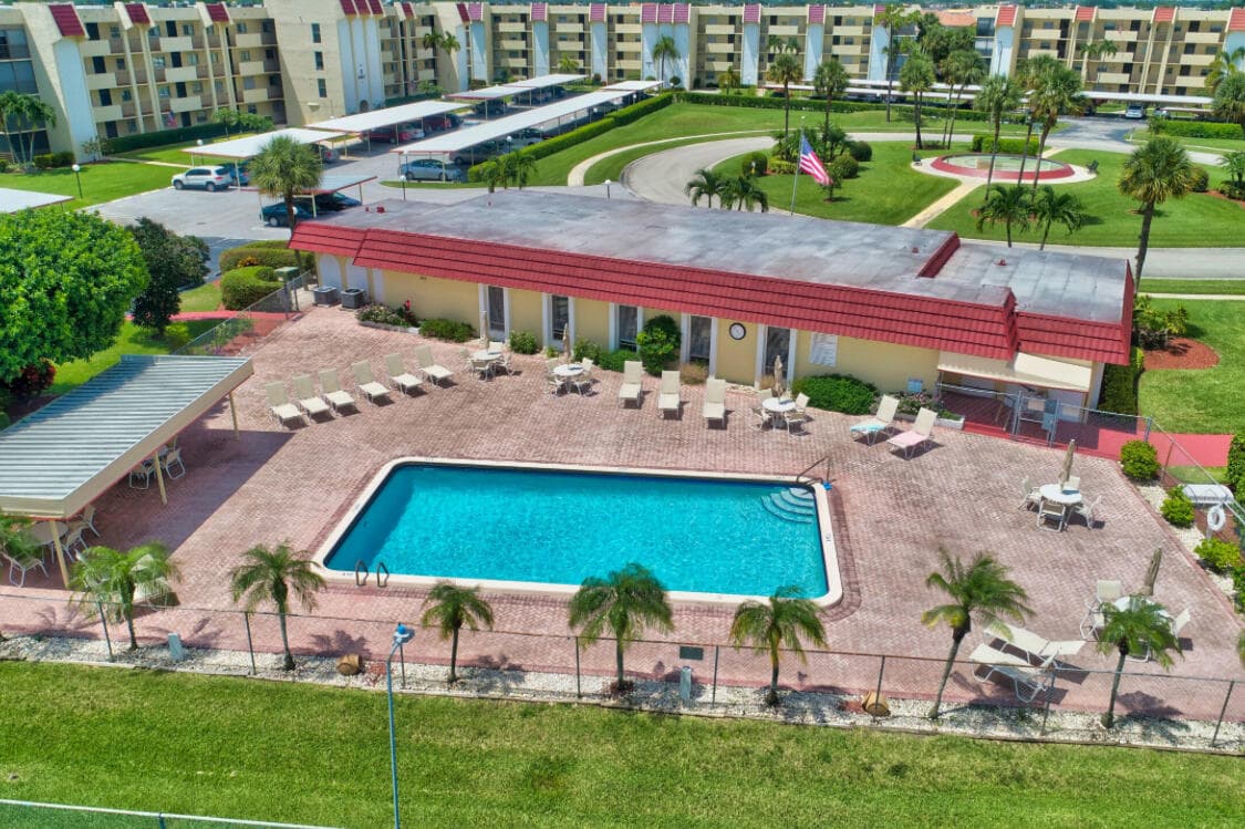 23249 Barwood Lane 402, Boca Raton, FL 33428 — photo 20 of 27