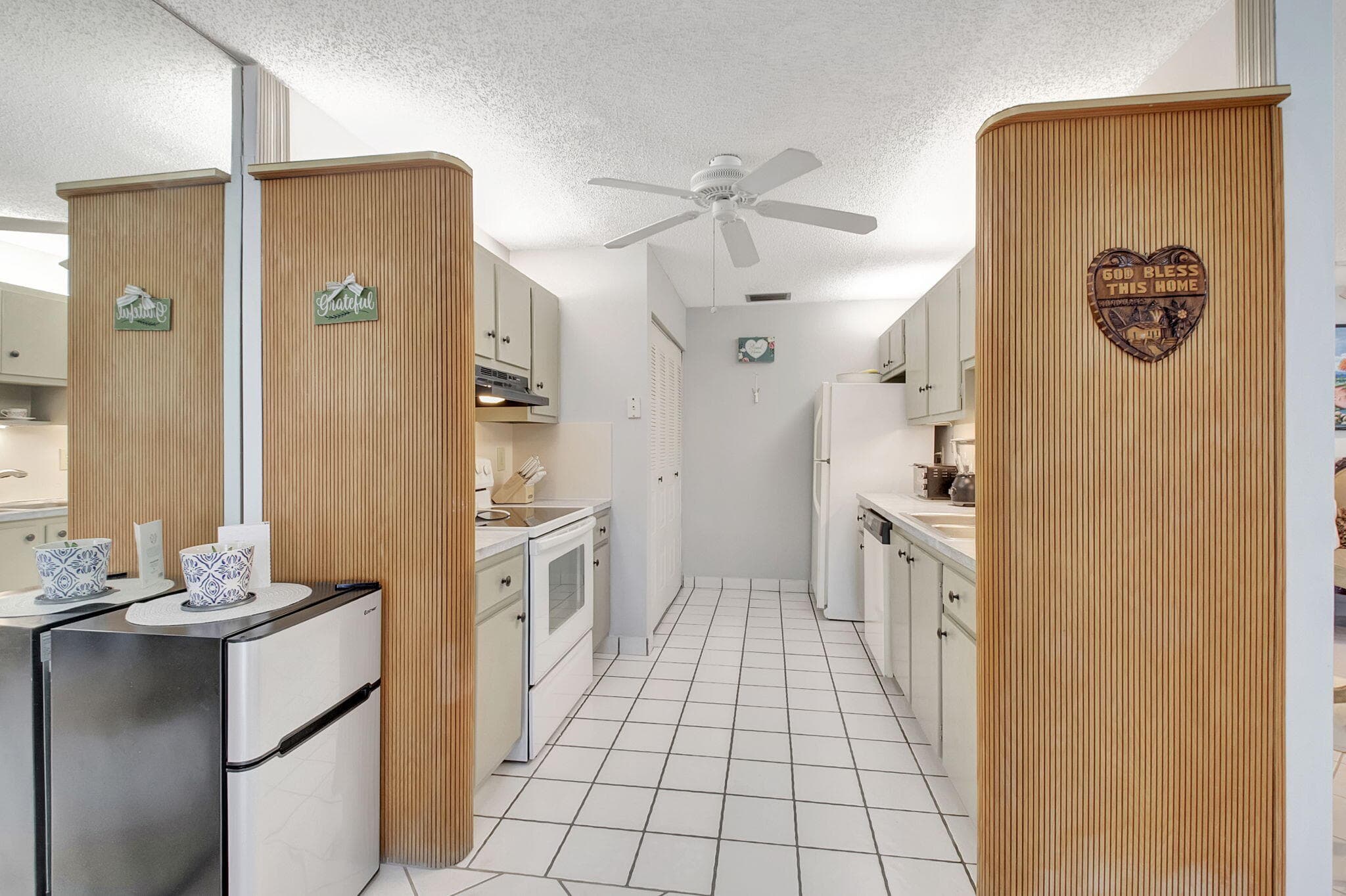14195 Campanelli Drive, Delray Beach, FL 33484 — photo 11 of 53