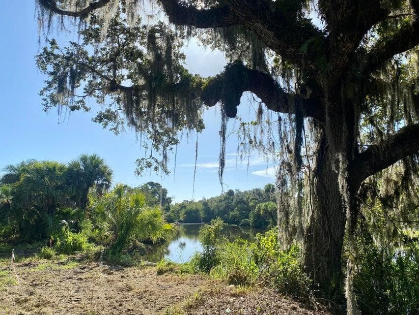 2083 W Midway Road, Fort Pierce, FL 34981 — photo 9 of 19