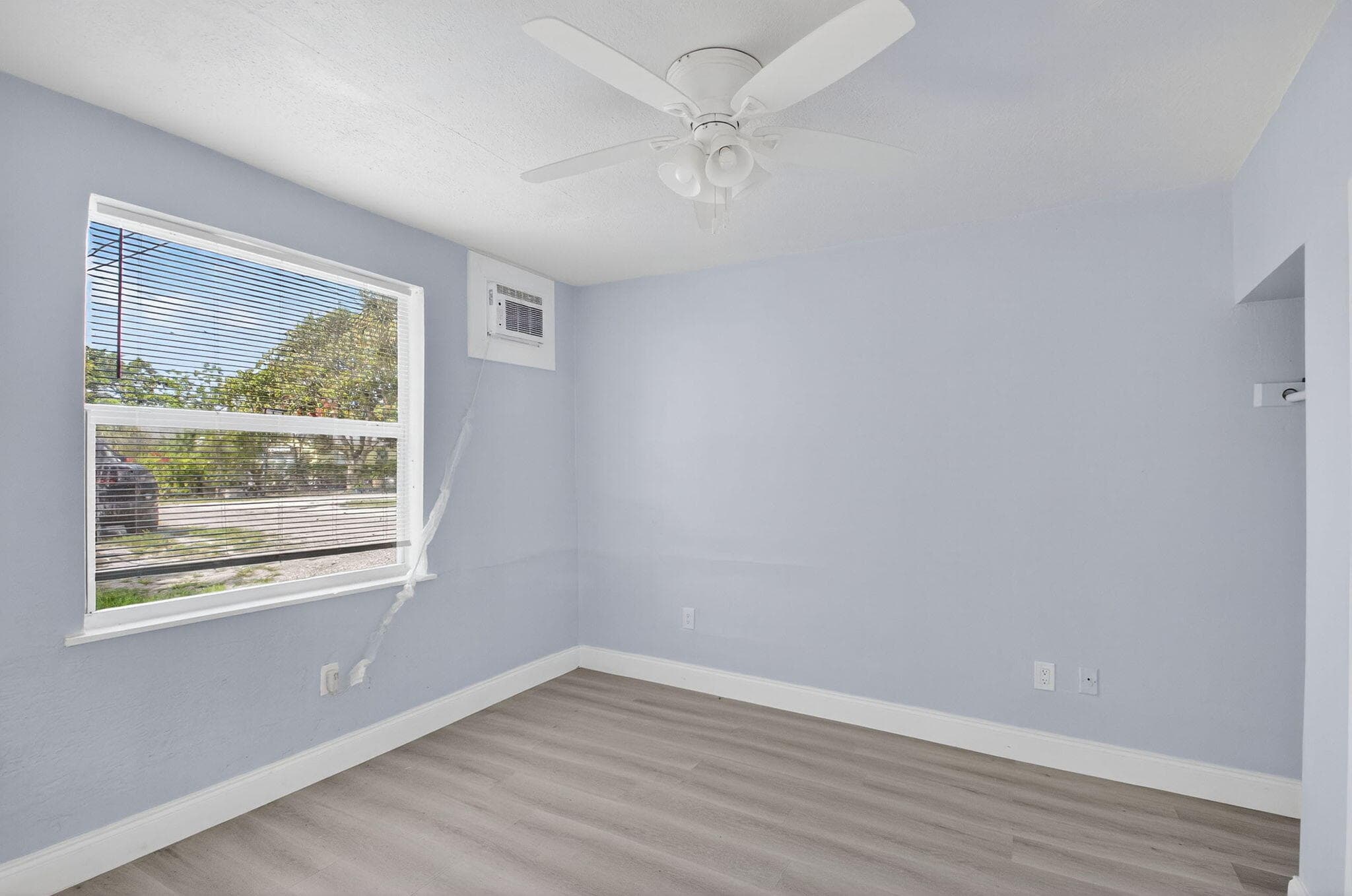 323 S E Street, Lake Worth Beach, FL 33460 — photo 12 of 42