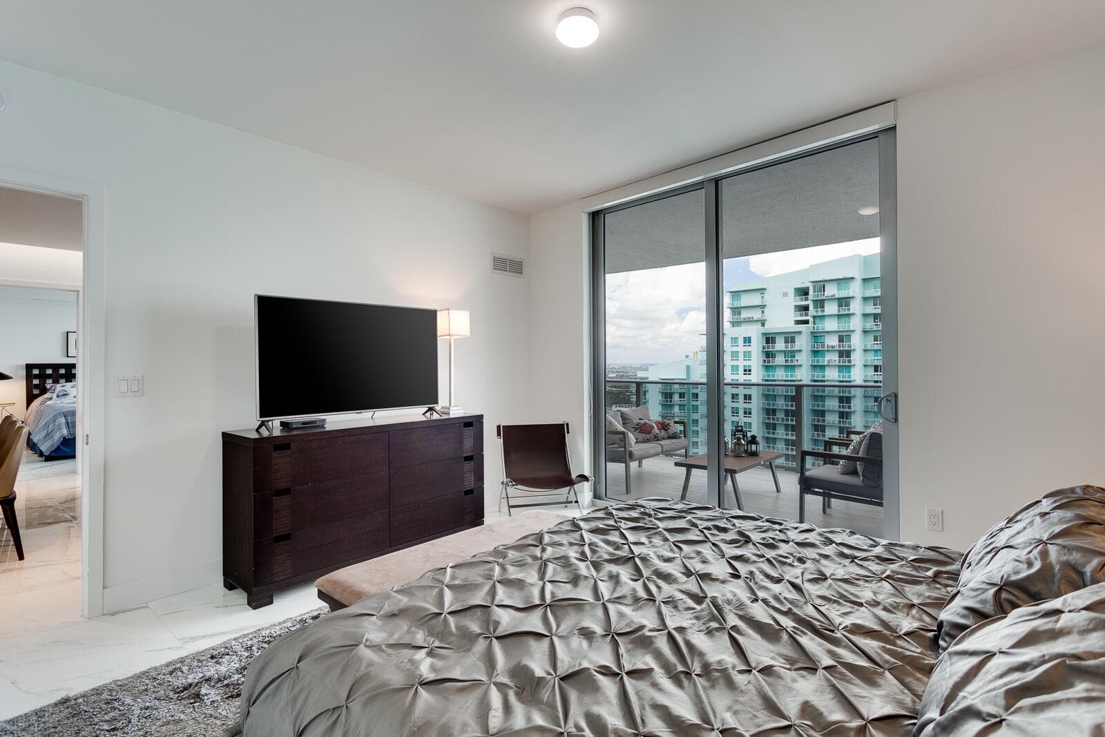 488 NE 18th Street 4711, Miami, FL 33132 — photo 10 of 16