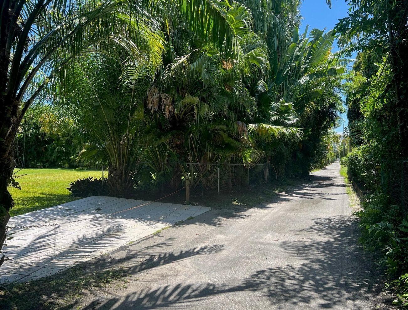 324 Eden Road, Palm Beach, FL 33480 — photo 10 of 23