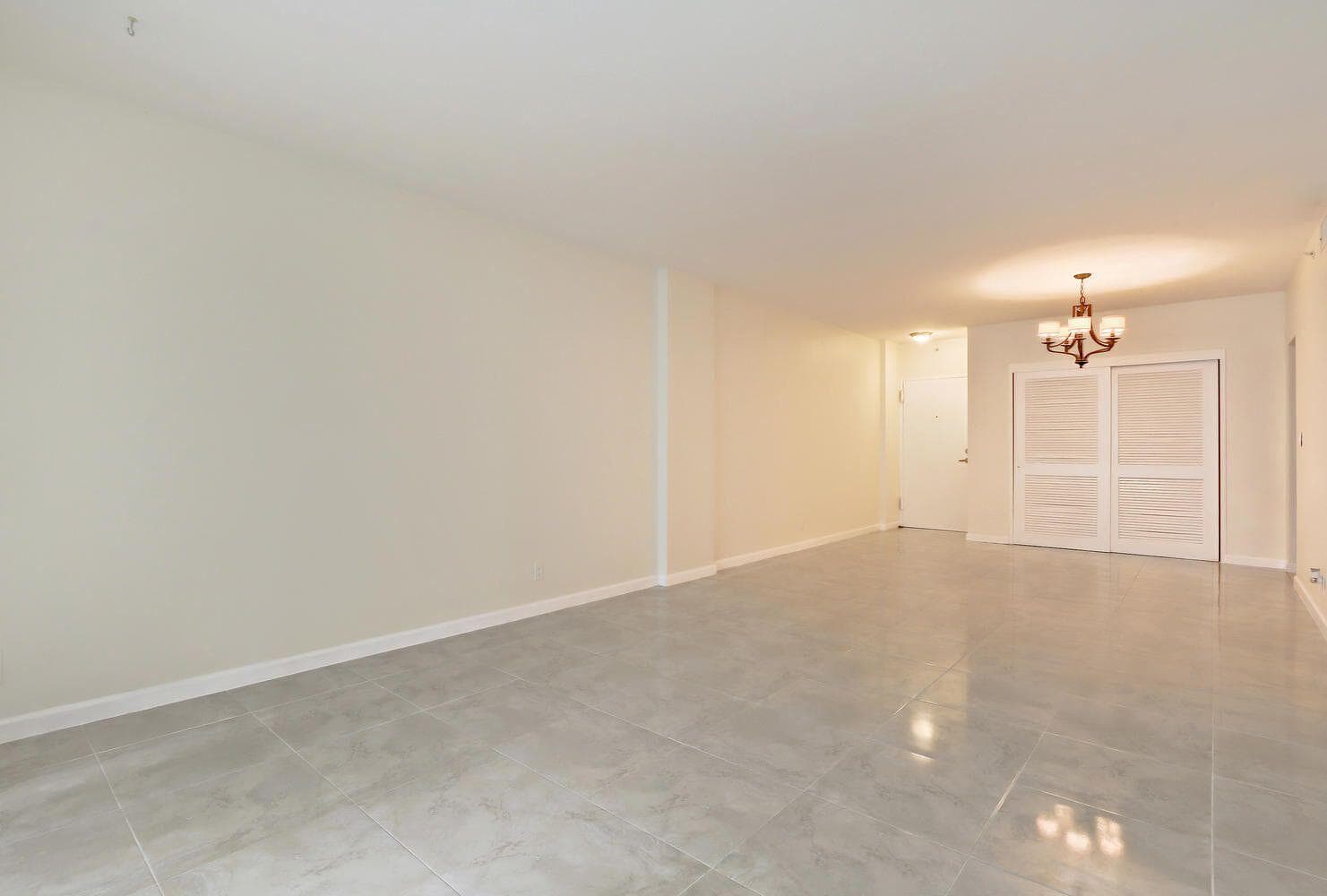 3001 S Ocean Drive 201, Hollywood, FL 33019 — photo 4 of 17