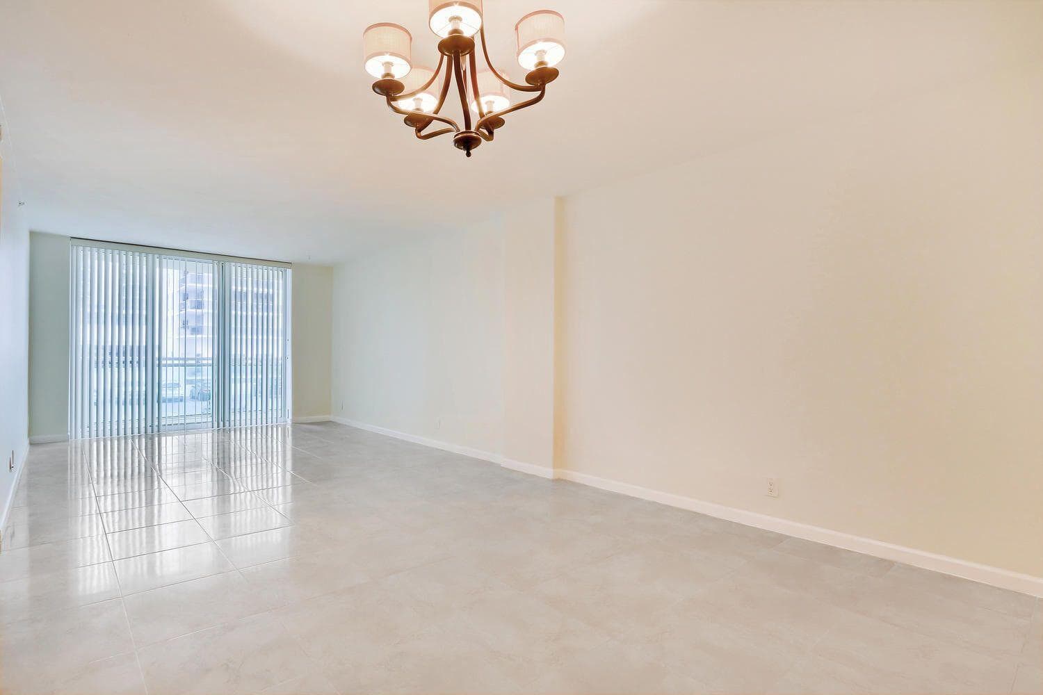 3001 S Ocean Drive 201, Hollywood, FL 33019 — photo 3 of 17