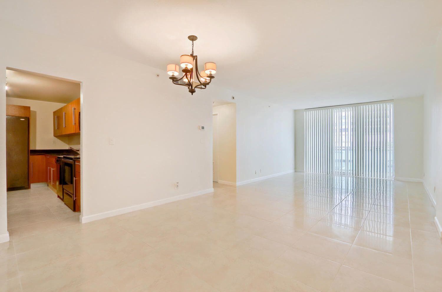 3001 S Ocean Drive 201, Hollywood, FL 33019 — photo 2 of 17