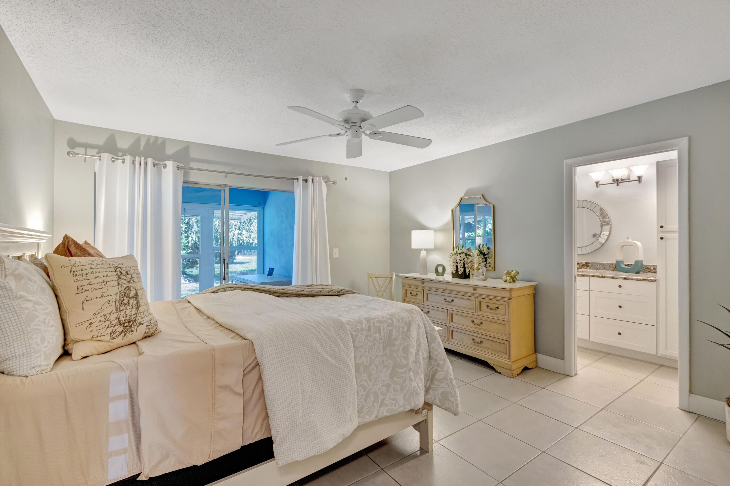 215 Manatee Lane B, Fort Pierce, FL 34952 — photo 13 of 22