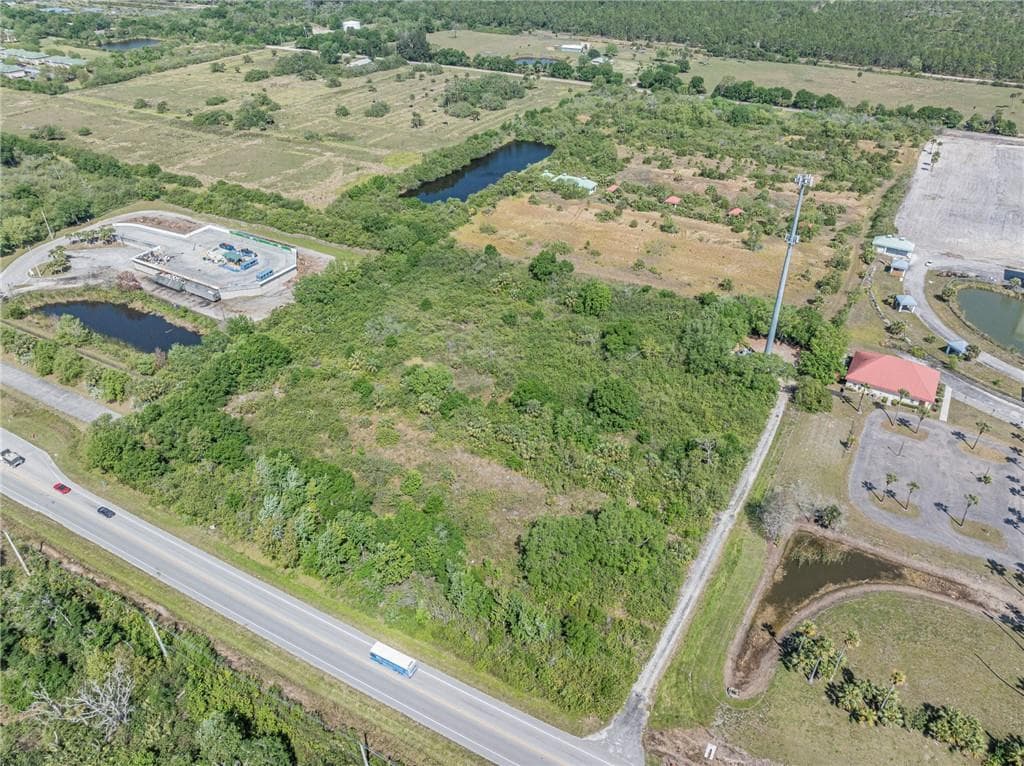 9555 Mesa Park C Boulevard, Fellsmere, FL 32948 — photo 3 of 16