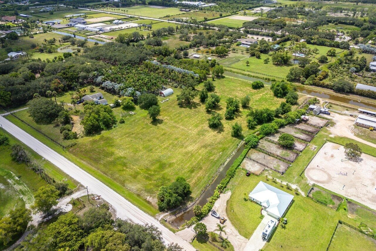 16526 Hollow Tree Lane, Wellington, FL 33470 — photo 3 of 13