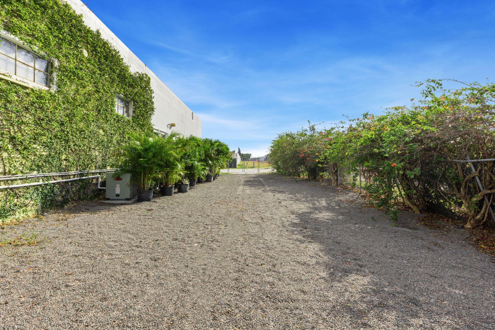 433 Flamingo Drive, West Palm Beach, FL 33401 — photo 5 of 33