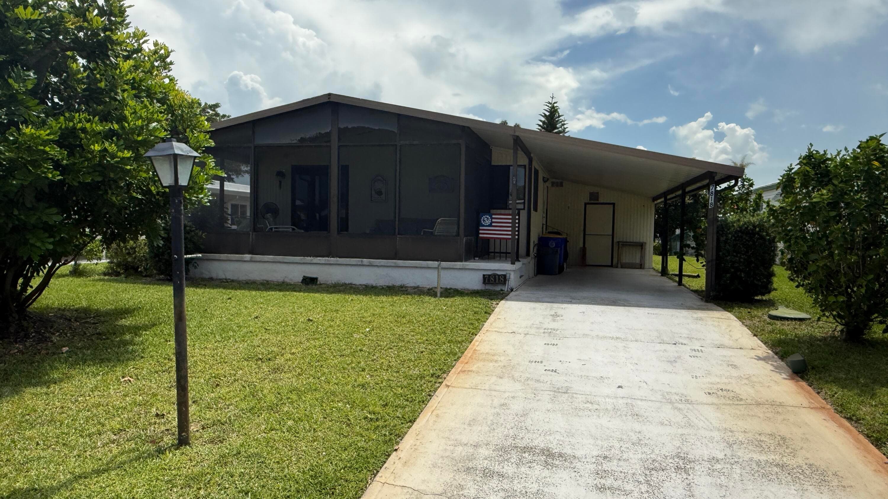 7818 SE Continental Drive, Hobe Sound, FL 33455 — photo 1 of 40