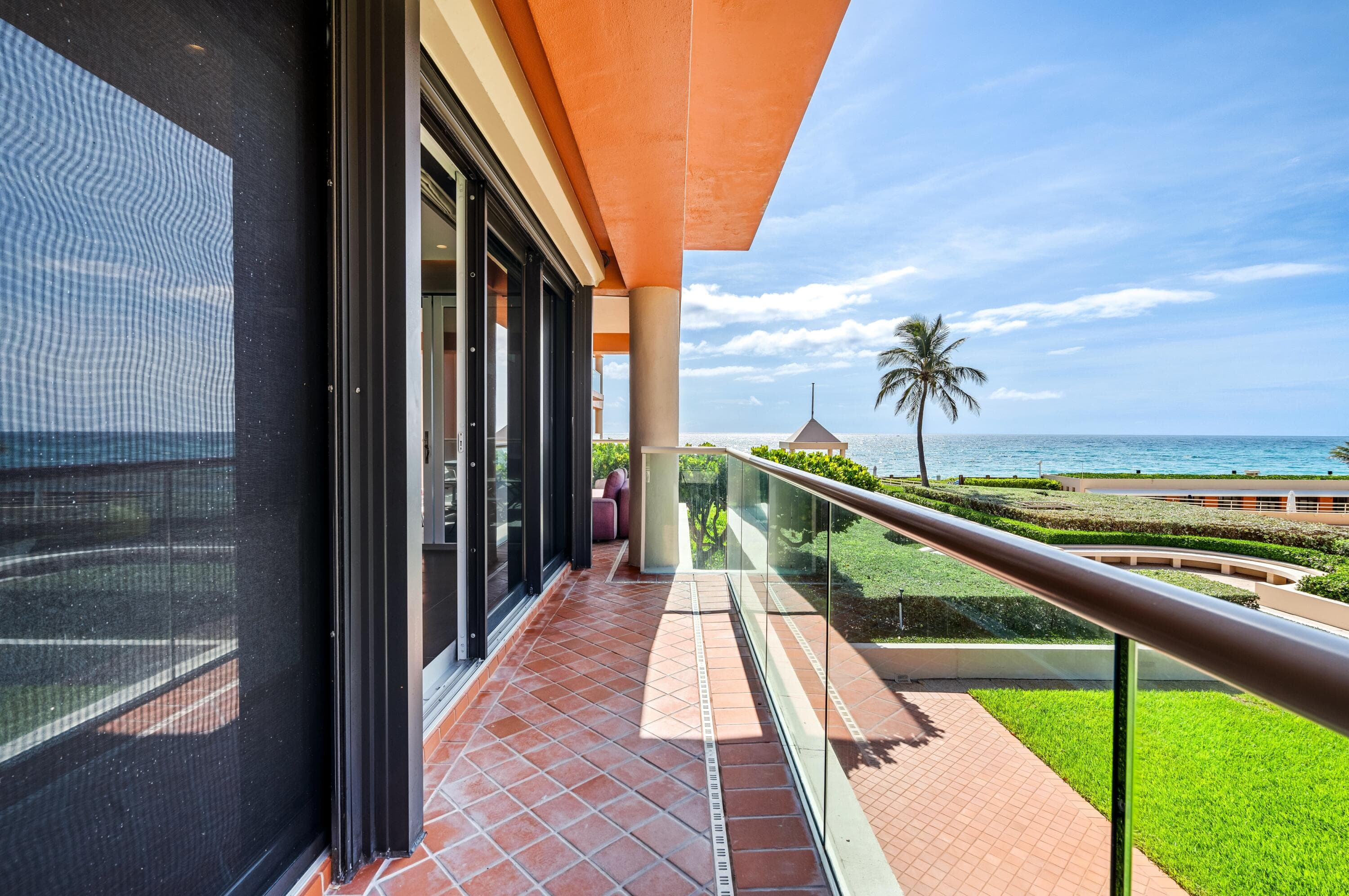 2 N Breakers Row N25, Palm Beach, FL 33480 — photo 2 of 79