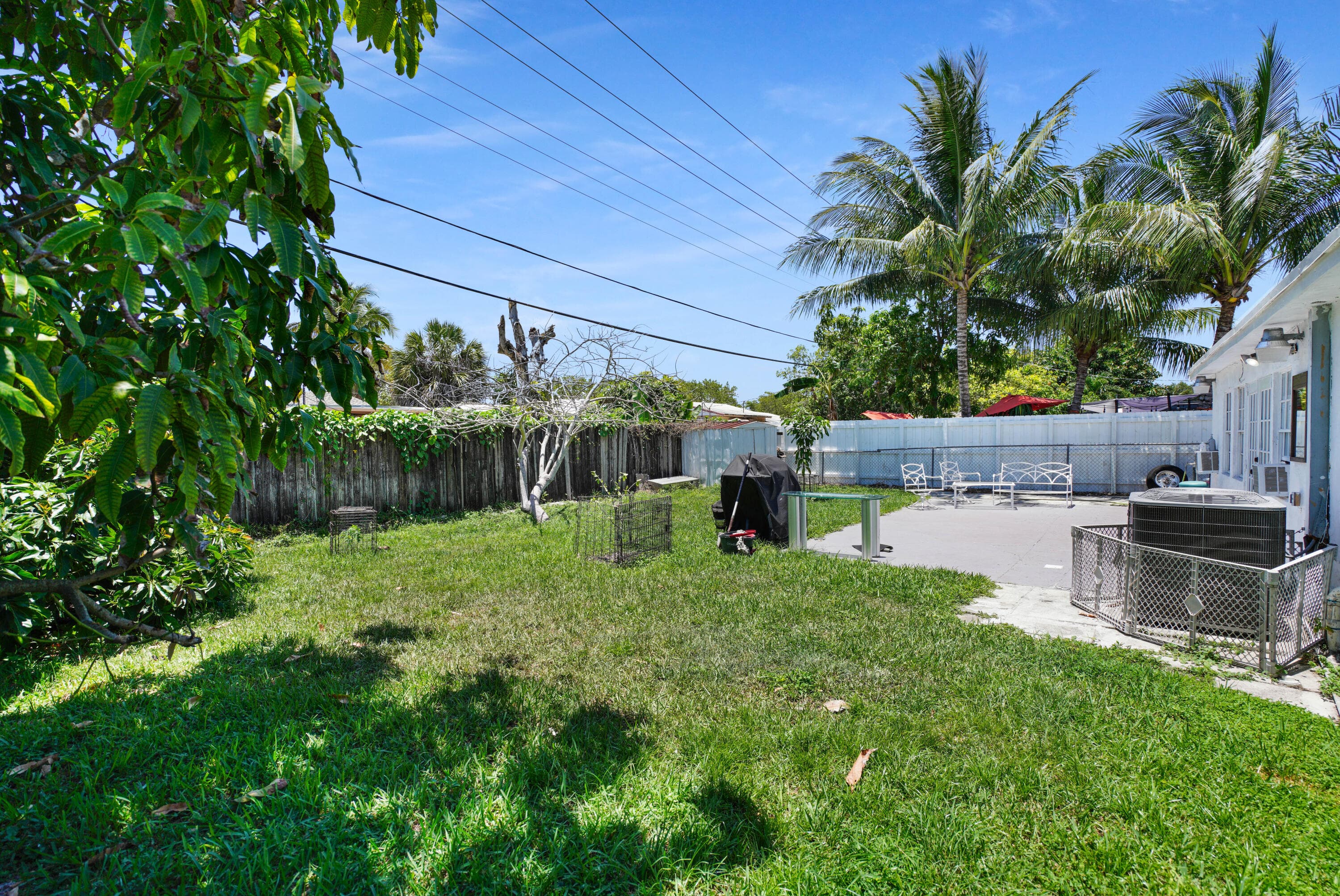 1395 SW 46 Th Avenue, Fort Lauderdale, FL 33317 — photo 34 of 36