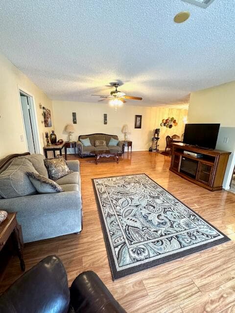 1023 Pheasant Run Drive A, Fort Pierce, FL 34982 — photo 7 of 33