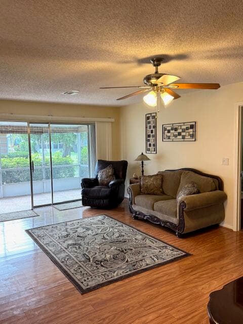 1023 Pheasant Run Drive A, Fort Pierce, FL 34982 — photo 8 of 33