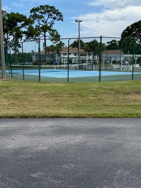 1023 Pheasant Run Drive A, Fort Pierce, FL 34982 — photo 3 of 33