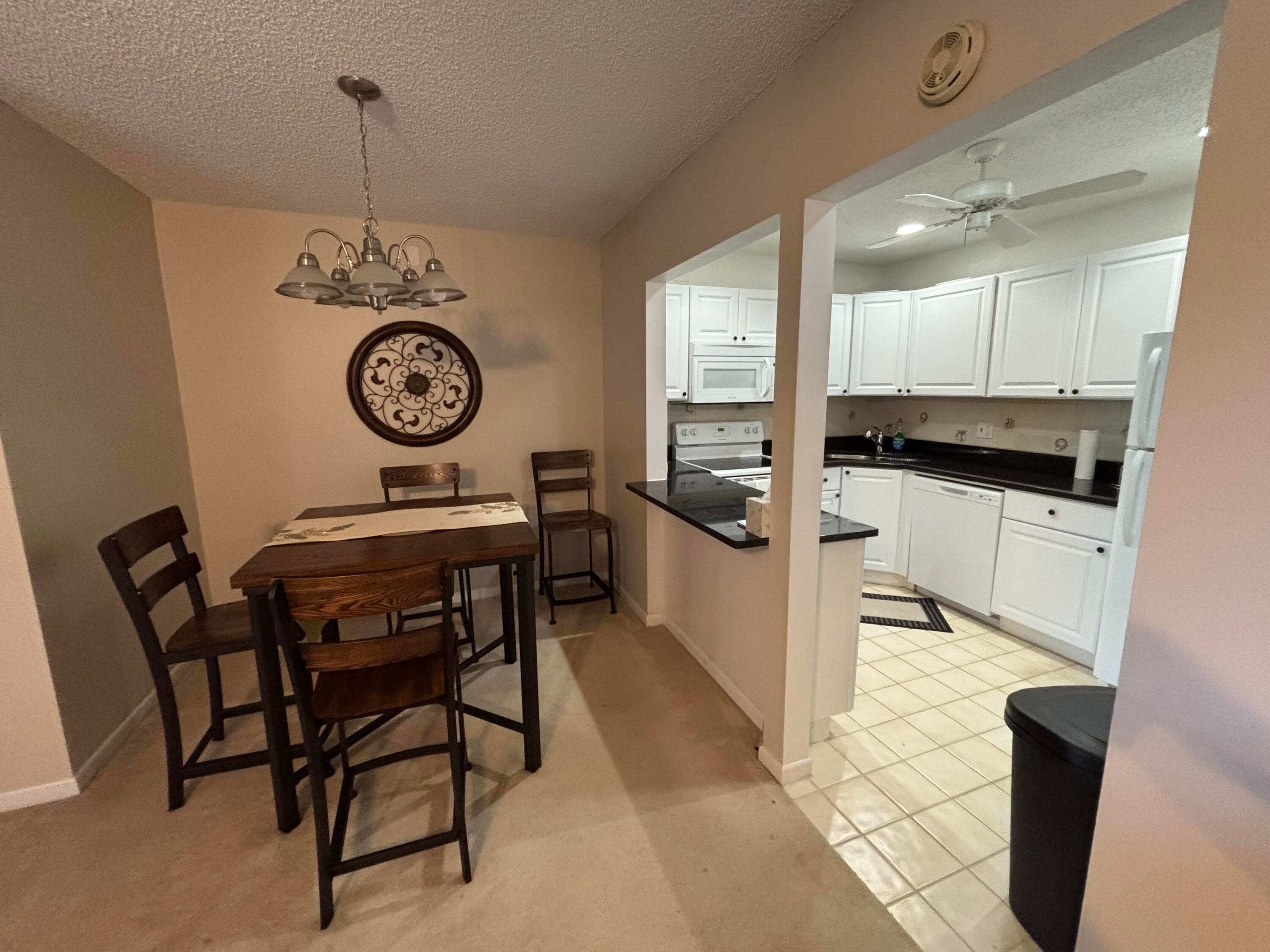 335 Knotty Pine Circle D2, Greenacres, FL 33463 — photo 5 of 13